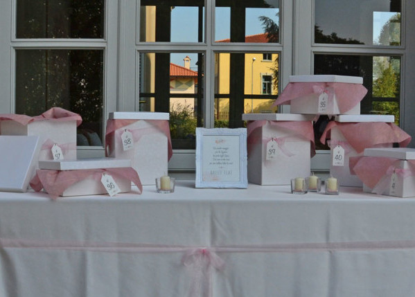 Allestimento tavolo con ballerine